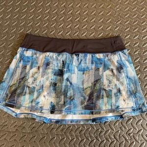 Lululuemon skirt 10